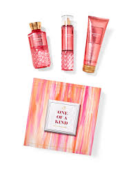 Bath and Body One Of A Kind Set - Champagne Toast